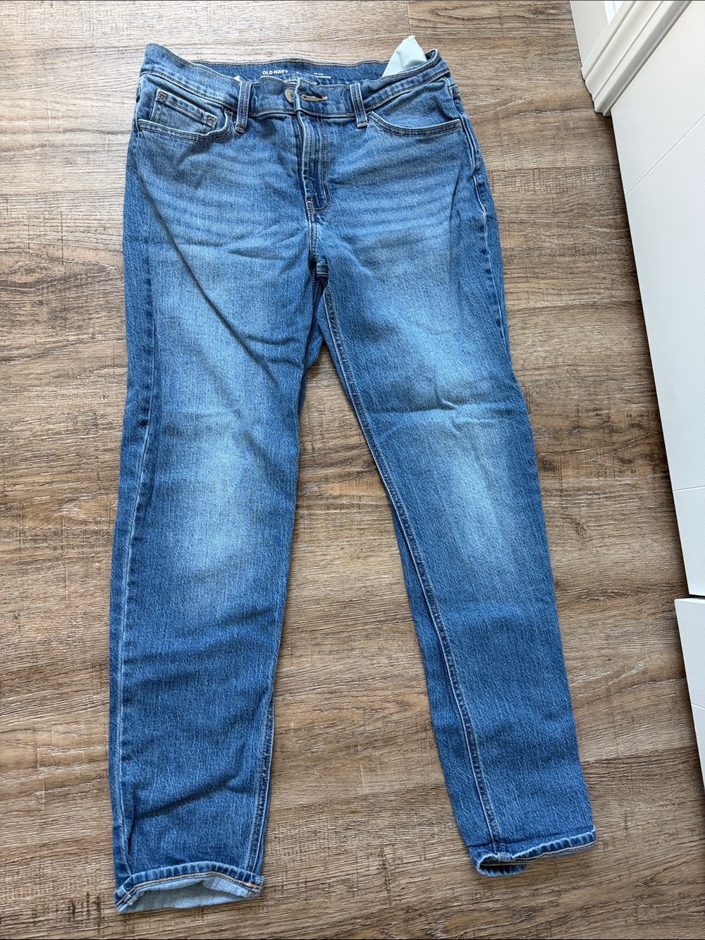 Old Navy Women's Blue Boyfriend Jeans - Faded Medium Wash